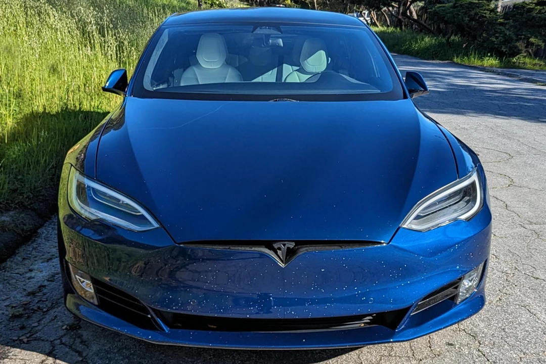 2017 Tesla Model S - Image 2 of 31