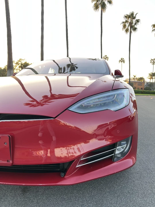 2017 Tesla Model S - Image 24 of 31