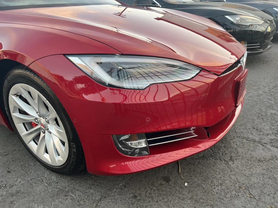 2017 Tesla Model S - Image 16 of 31