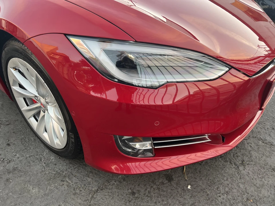 2017 Tesla Model S - Image 17 of 31