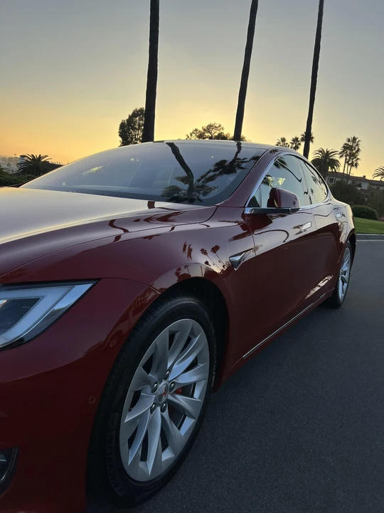 2017 Tesla Model S - Image 30 of 31