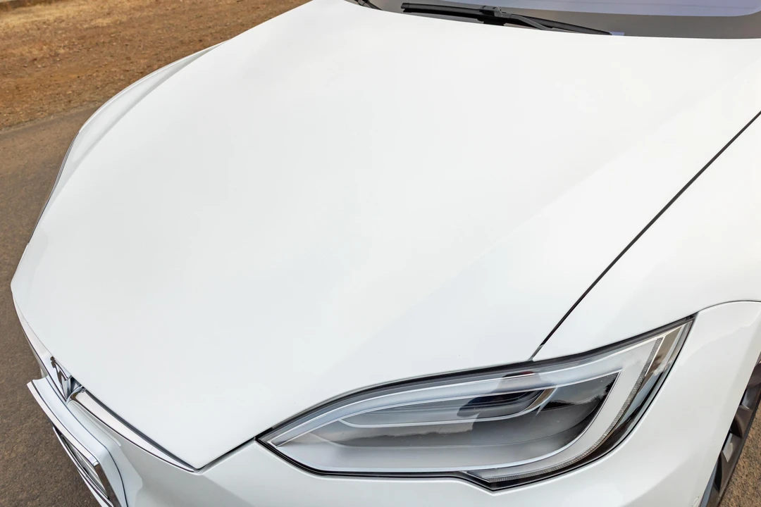 2017 Tesla Model S - Image 26 of 31