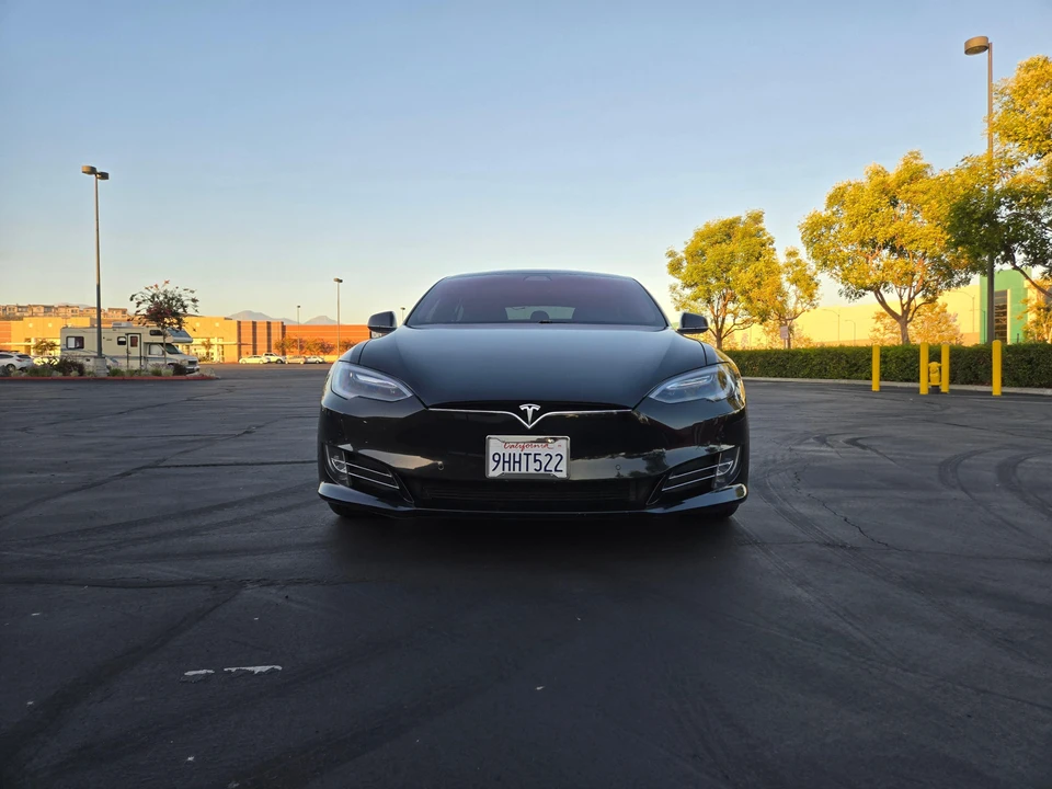 2017 Tesla Model S - Image 7 of 31