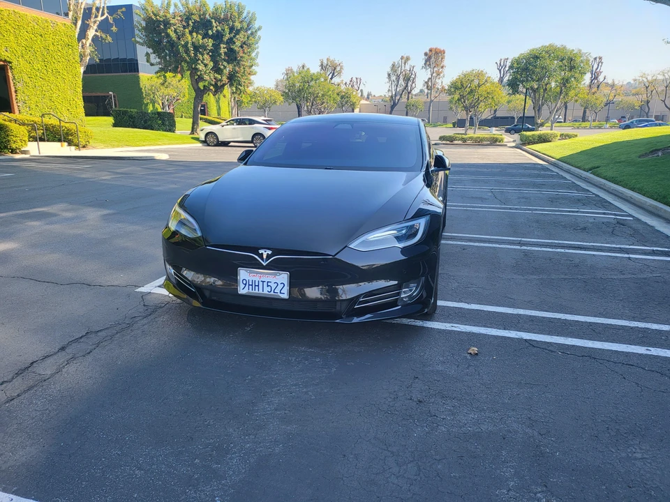 2017 Tesla Model S - Image 12 of 31