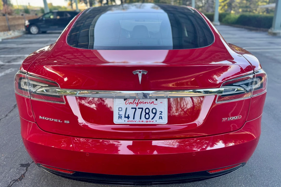 2017 Tesla Model S - Image 5 of 31