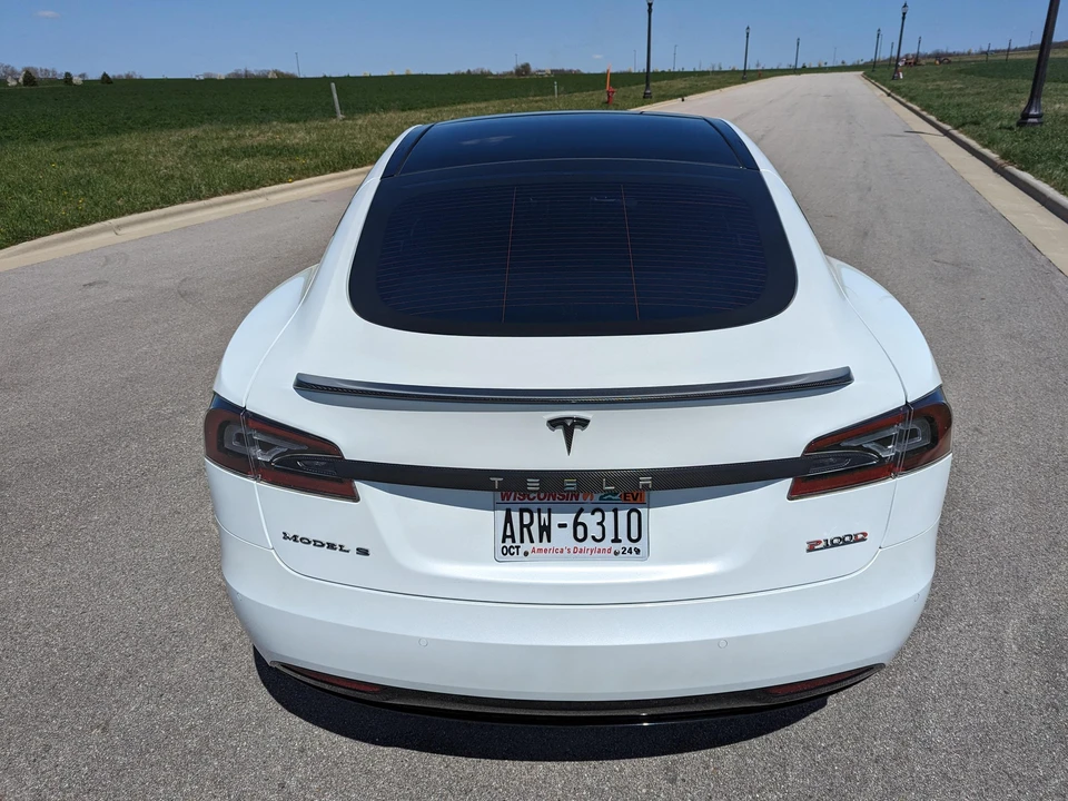 2017 Tesla Model S - Image 9 of 31