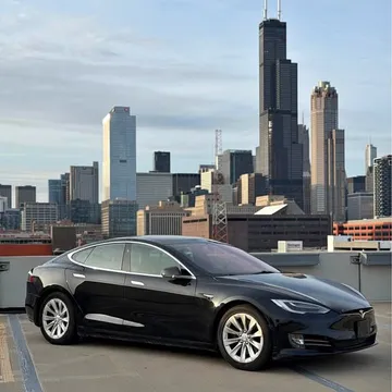 2017 Tesla Model S Signature Sedan 4D