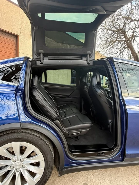 2017 Tesla Model X - Image 17 of 21
