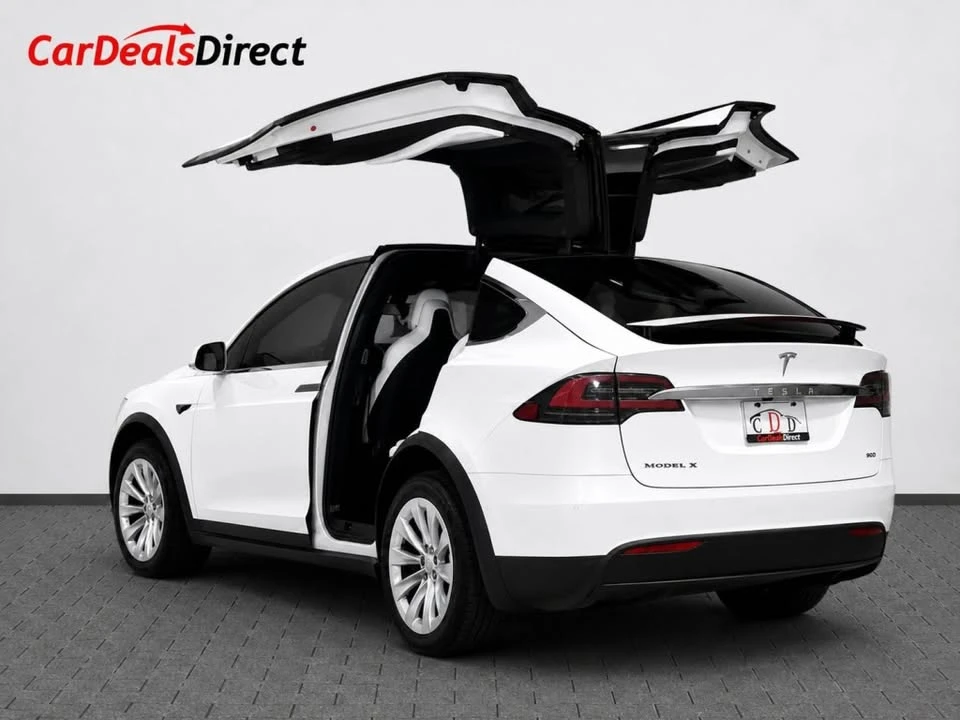 2017 Tesla Model X - Image 7 of 15