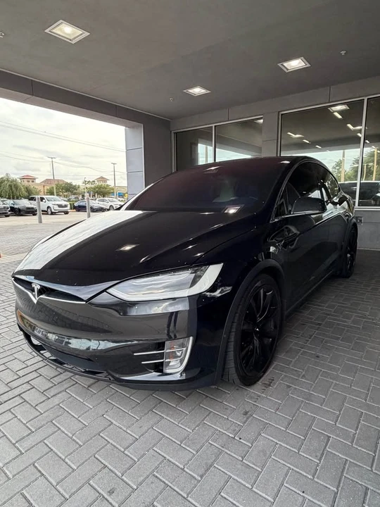 2017 Tesla Model X - Image 3 of 15
