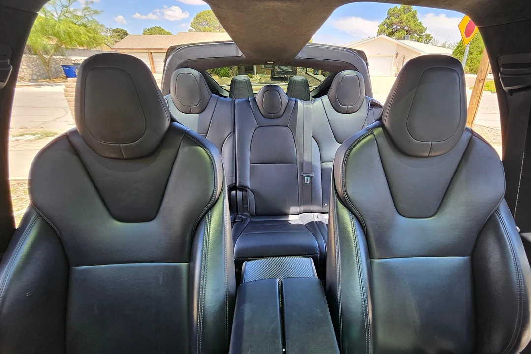 2017 Tesla Model X - Image 31 of 31