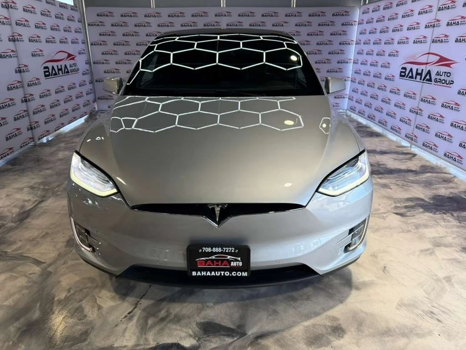2017 Tesla Model X - Image 4 of 21