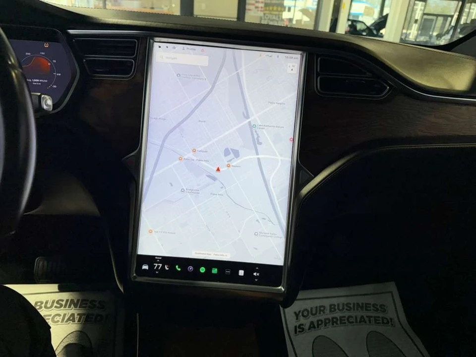 2017 Tesla Model X - Image 20 of 21