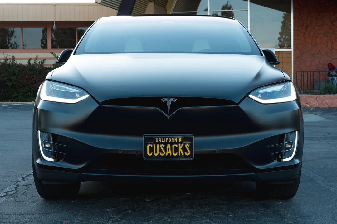 2017 Tesla Model X - Image 7 of 31