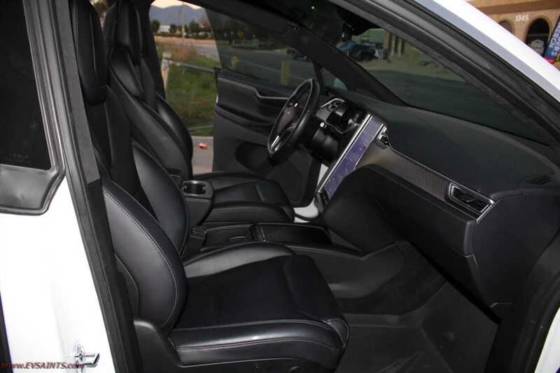 2017 Tesla Model X - Image 15 of 21