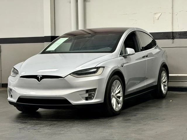 2017 Tesla Model X - Image 7 of 21