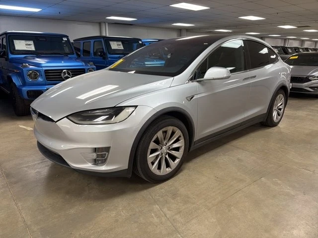 2017 Tesla Model X - Image 2 of 15