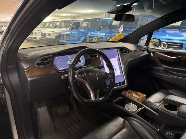 2017 Tesla Model X - Image 9 of 15