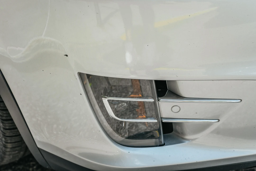 2017 Tesla Model X - Image 15 of 31