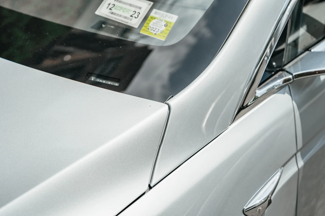 2017 Tesla Model X - Image 24 of 31