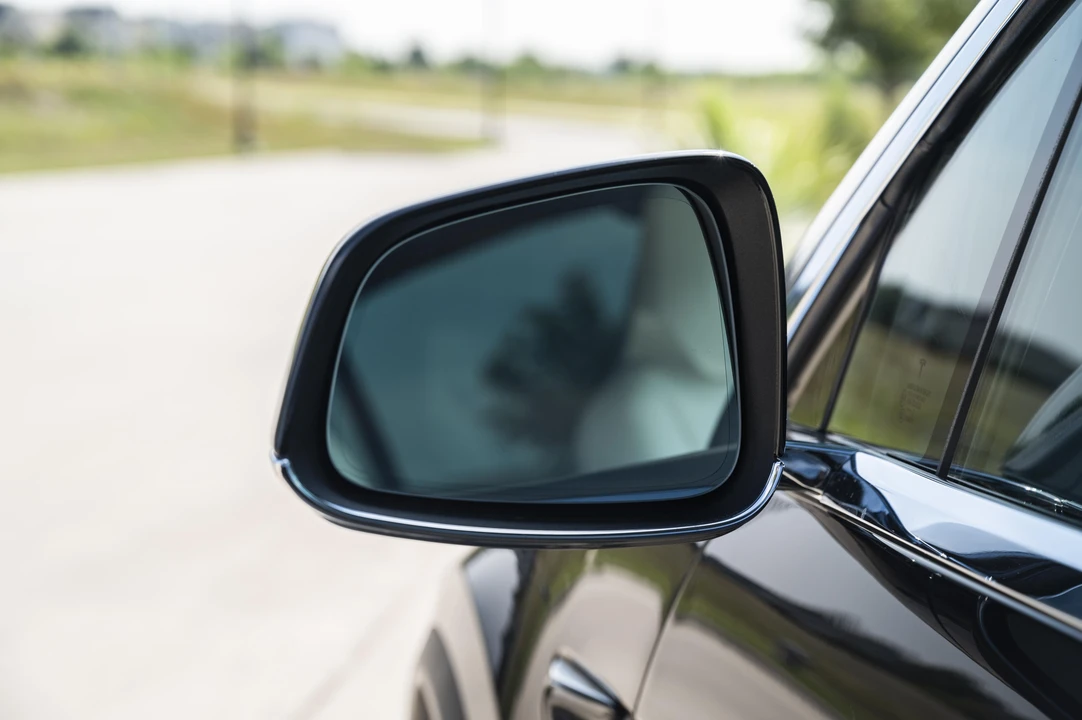 2017 Tesla Model X - Image 27 of 31
