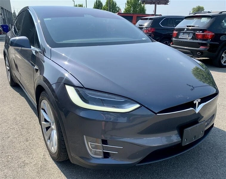 2017 Tesla Model X - Image 7 of 10
