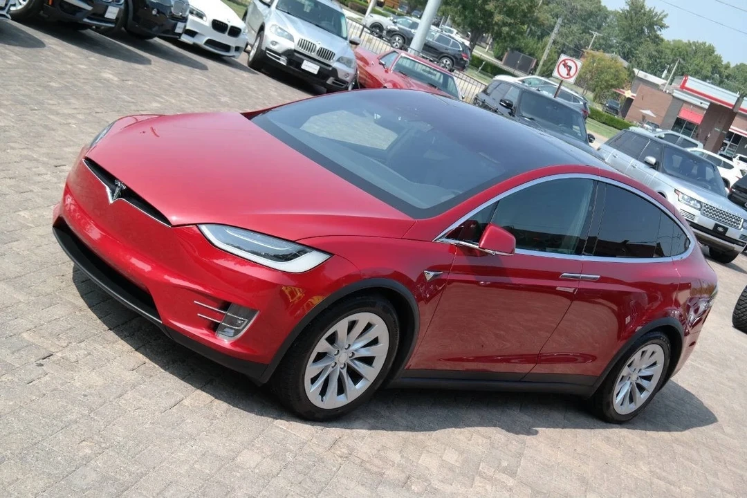 2017 Tesla Model X - Image 12 of 21
