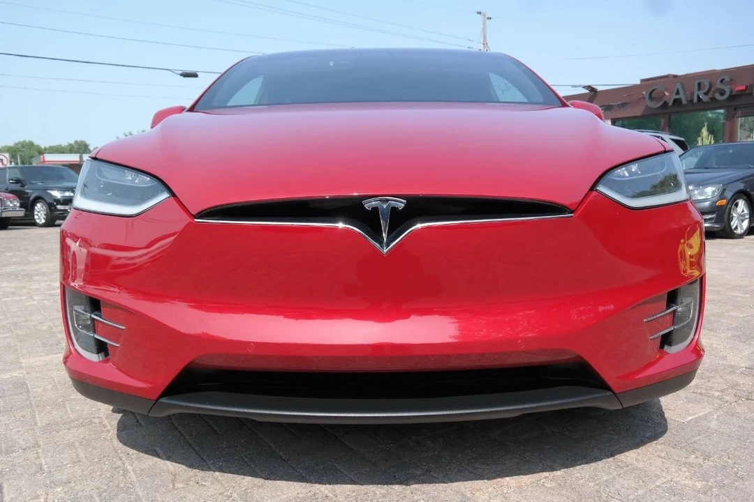 2017 Tesla Model X - Image 13 of 21