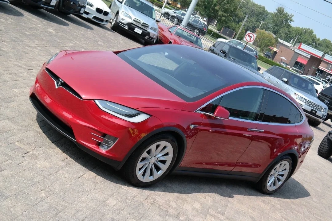 2017 Tesla Model X - Image 6 of 21