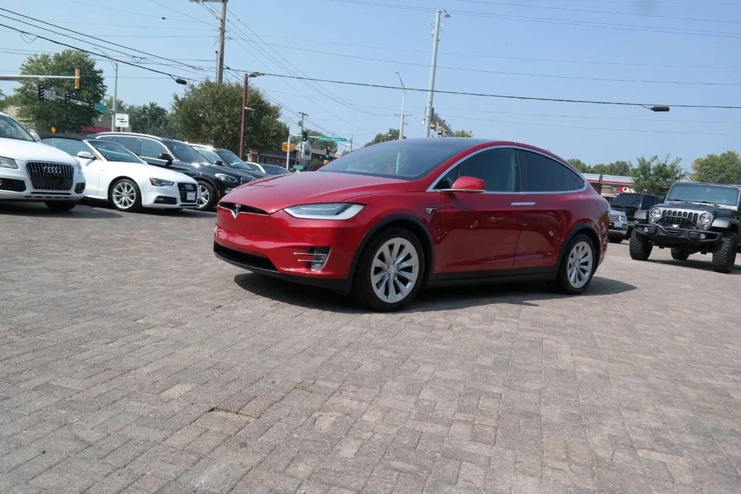 2017 Tesla Model X - Image 20 of 21