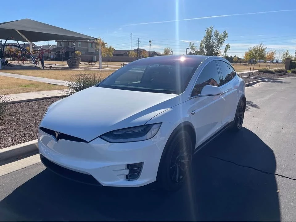 2017 Tesla Model X - Image 6 of 9
