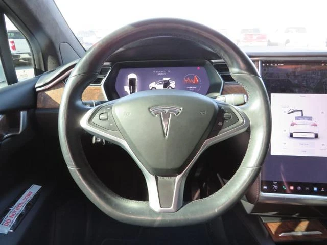 2017 Tesla Model X - Image 13 of 21