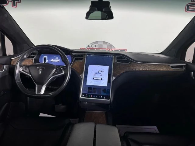 2017 Tesla Model X - Image 11 of 21