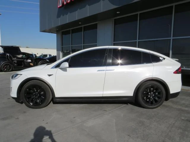2017 Tesla Model X - Image 4 of 12