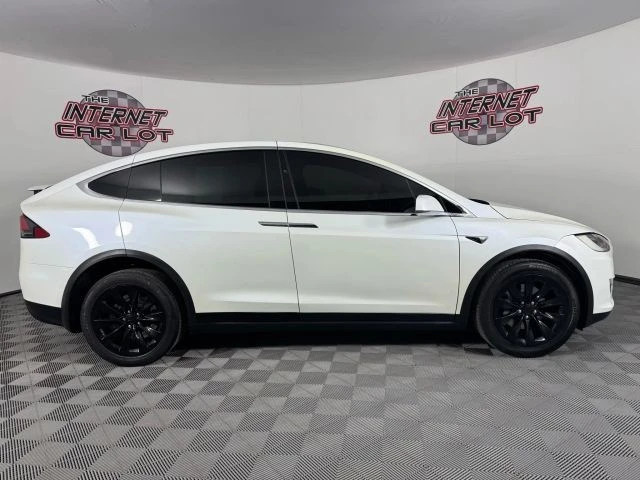 2017 Tesla Model X - Image 8 of 21