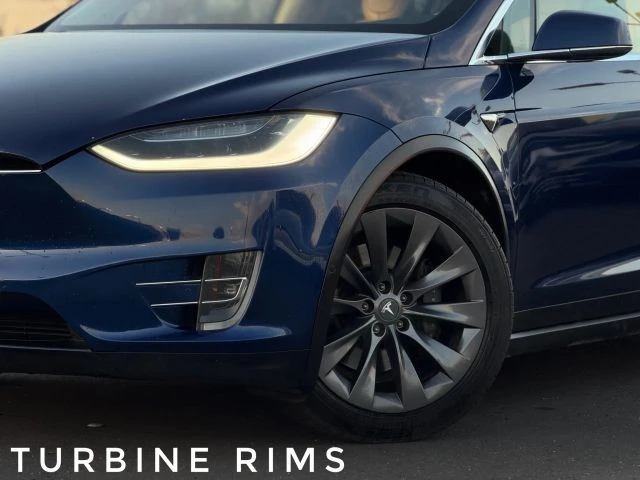 2017 Tesla Model X - Image 2 of 12