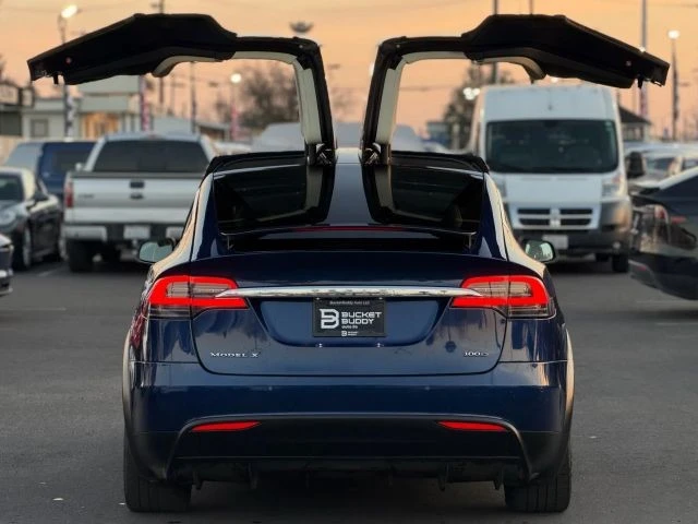 2017 Tesla Model X - Image 12 of 21