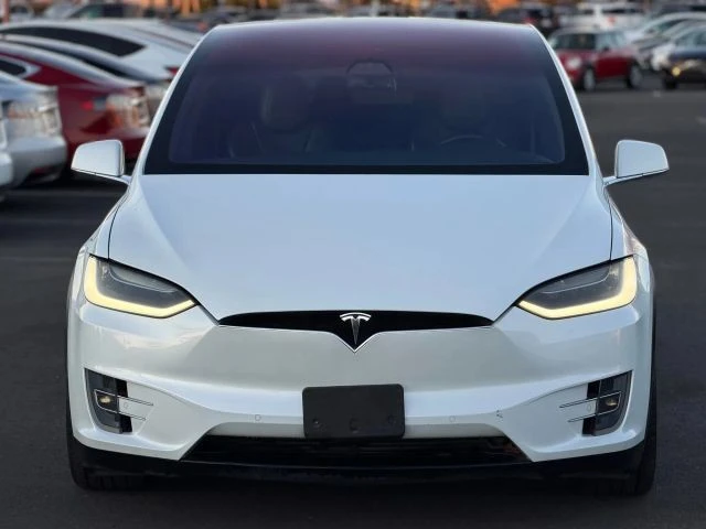 2017 Tesla Model X - Image 5 of 21