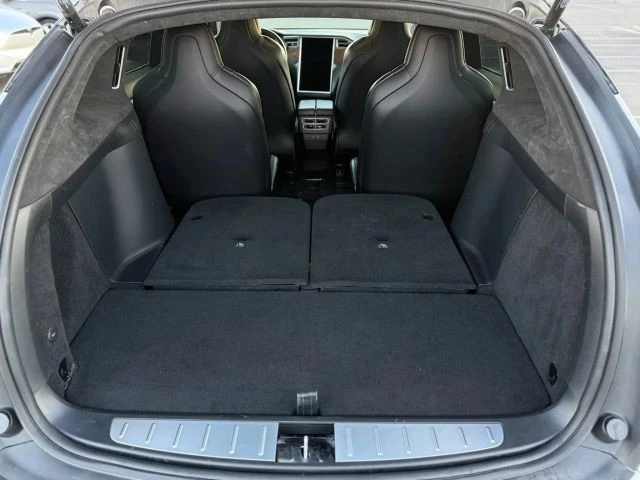 2017 Tesla Model X - Image 14 of 21