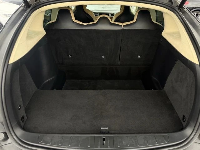 2017 Tesla Model X - Image 15 of 21