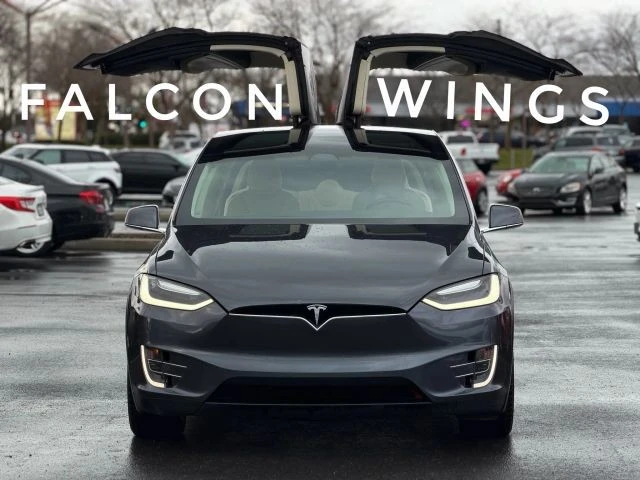 2017 Tesla Model X - Image 11 of 21