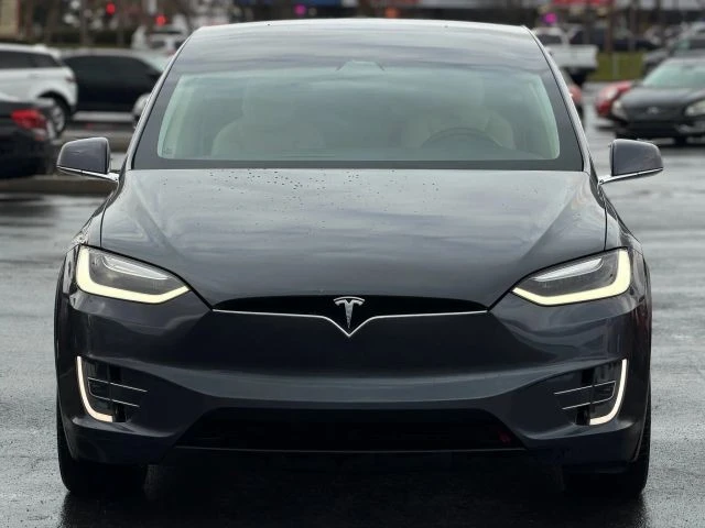 2017 Tesla Model X - Image 5 of 21