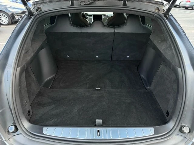 2017 Tesla Model X - Image 14 of 21