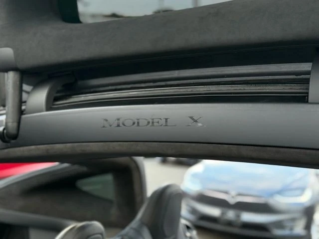 2017 Tesla Model X - Image 17 of 21