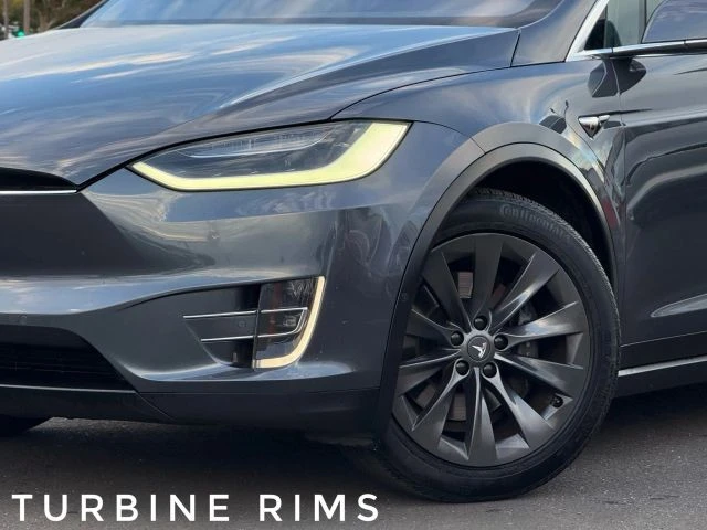 2017 Tesla Model X - Image 2 of 12