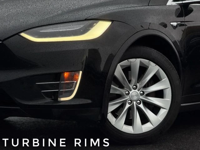 2017 Tesla Model X - Image 2 of 12