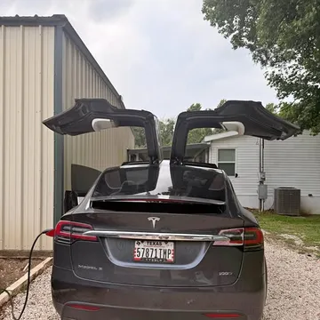 2017 Tesla Model X 100D Sport Utility 4D