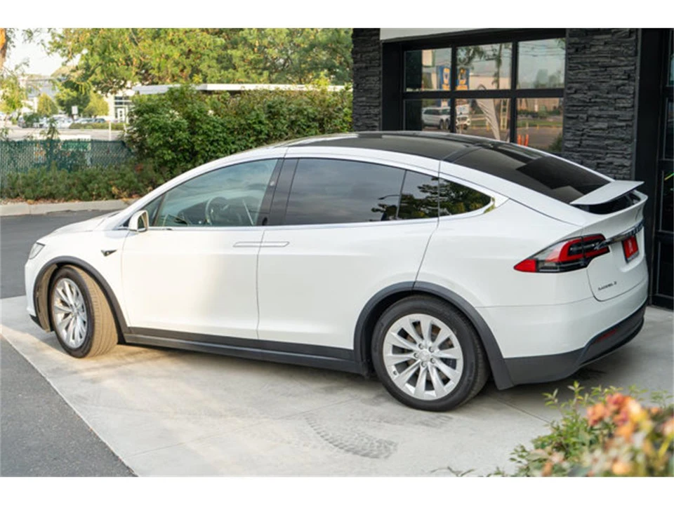 2017 Tesla Model X - Image 7 of 14