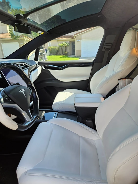 2017 Tesla Model X - Image 3 of 6
