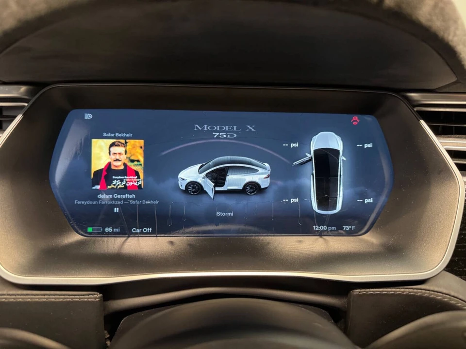 2017 Tesla Model X - Image 16 of 21